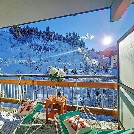 1650 -front De Neige Mountain View 7s09 Appartement