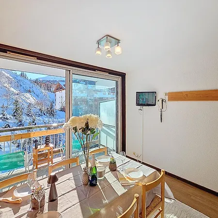 1650 -front De Neige Mountain View 7s09 Appartement *